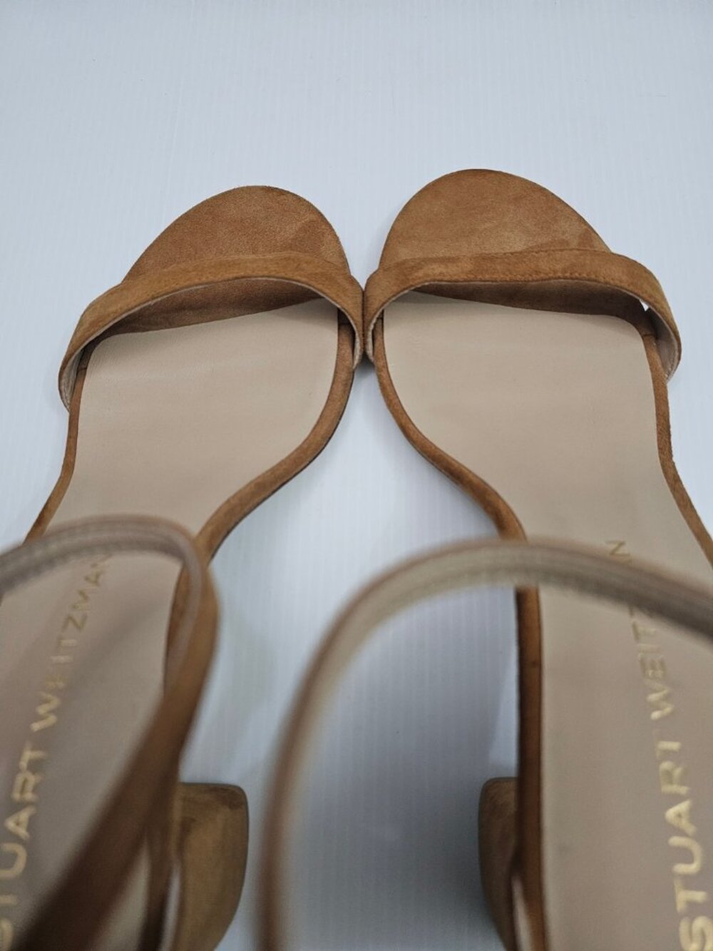 Stuart Weitzman Nudist Block 75 Sandal Womens 9.5 Caramel Brown Suede Block Heel - Picture 10 of 14